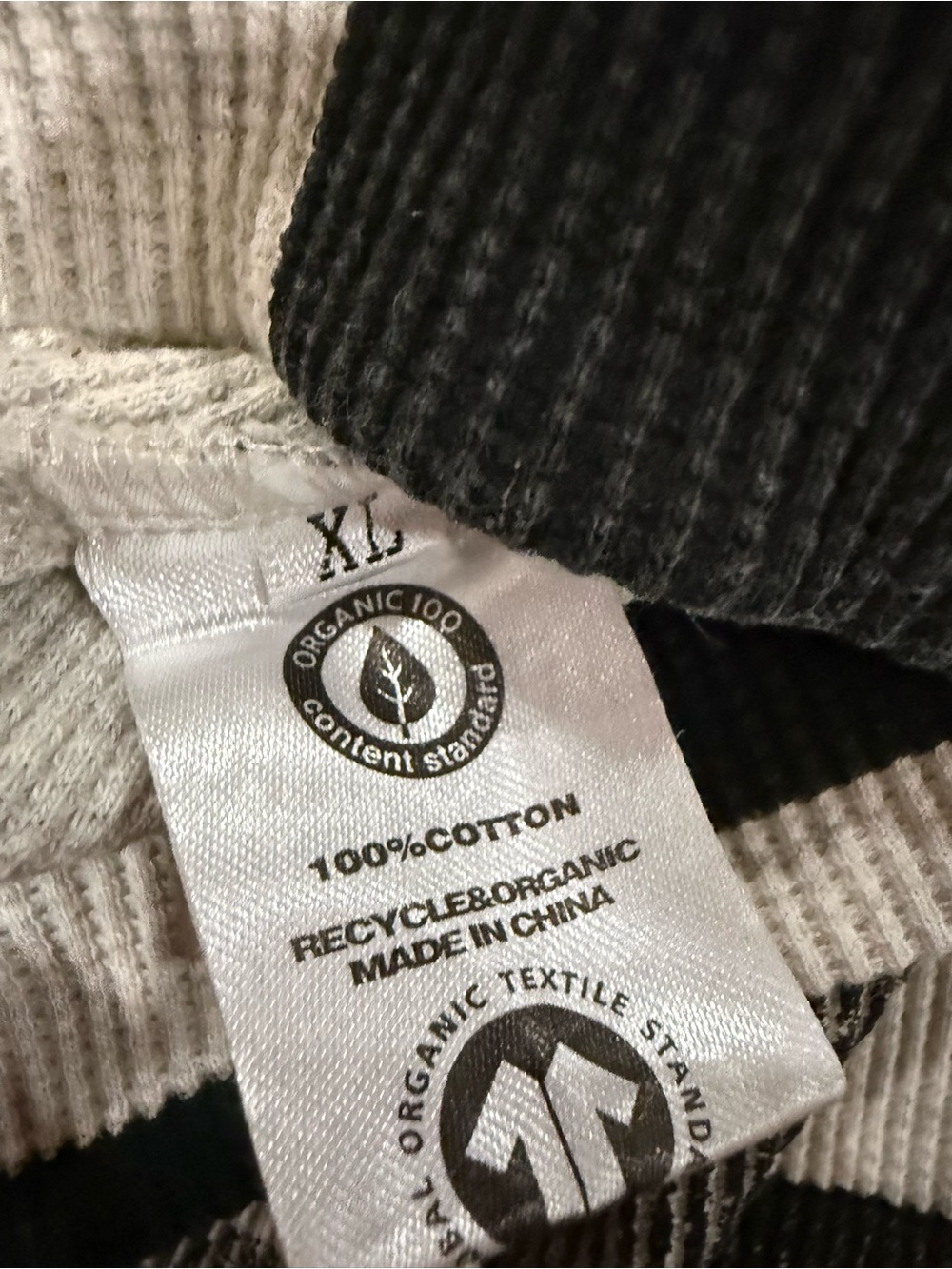 VAGUE Studios checkered thermal zip-up hoodie XL - Picture 3 of 8